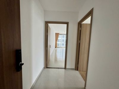 Cho thuê cc mt.eastmast city 3pn + 3wc nt cơ bản giá 7.5tr/th.nhà mới.
