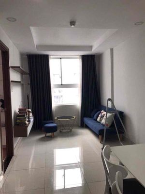 Cho thuê căn 2Pn + 2WC có nội thất chung cư Samsora Riverside . — ảnh 1