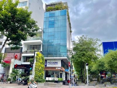 Cho thuê Tòa Nhà làm Thẩm Mỹ - Ngân Hàng đường Trương Định, Quận 3 — ảnh 1