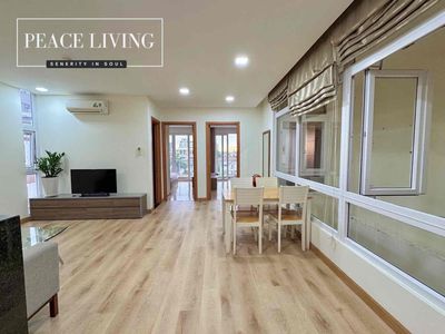 Cho thuê căn hộ 2pn ngay công viên hoàng văn thụ bancon siêu thoáng — ảnh 1