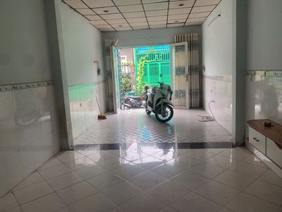 65m2 Nhà Cấp 4 Gần Nhà Thờ Lộc Lâm P.Hố Nai ( Cũ )– Giá 2.45 Tỷ — ảnh 1