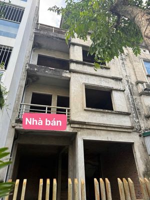 Cần bán nhà liền kề thạch bàn long biên hà nội. — ảnh 1
