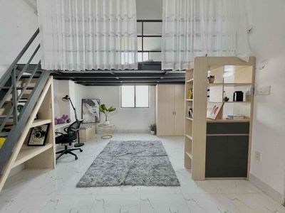 Duplex ở được 5 người - 5 xe. có thang máy - dt siêu rộng - gần vlu