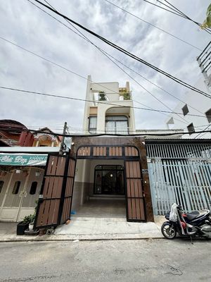 Siêu Phẩm 4m x 23m. 3 Tầng ( 1PN dưới ). Mặt Tiền Đường Thới An 18