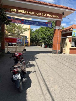 Nhà sổ hồng riêng Sân ô tô DT 95,6m2 — ảnh 1