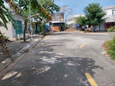 Giảm giá 200tr bán nền view công viên kdc ngay KCN Long Hậu — ảnh 1