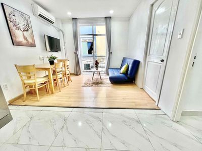 Căn hộ 2 phòng ngủ balcony ngã 4 phú nhuận — ảnh 1