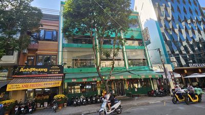 Bán nhà mặt tiền lớn 92 Phan Châu Trinh, Hải Châu, Thành phố Đà Nẵng!