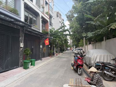 Lô đất dự án đẹp 55m full thổ có vĩa hè xây dựng tự do cần bán