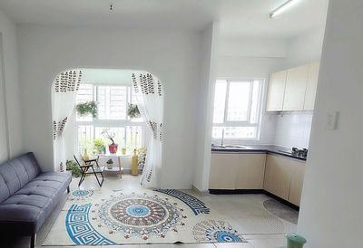 Cần bán căn vip có ban công 2pn, 1wc, ehome 3, lầu 7 giá tốt 2.250 tỷ