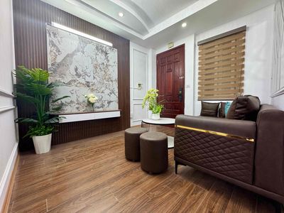 Bán Căn Hộ CC Phố Nguyễn Khánh Toàn-Cầu Giấy 52m 2 ngủ full đồ — ảnh 1