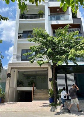 Cho thuê tòa nhà vp đường hồng hà, p2, q. tân bình, tp.hcm — ảnh 1
