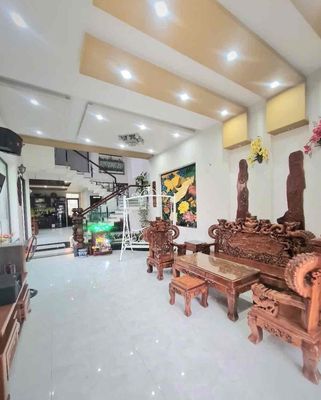 Cách MT 3 căn, Lotte Mart Nguyễn Văn Lượng,Hẻm ô tô, 62m2, 3 tầng, 5tỷ — ảnh 1