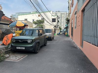 Lô đát hẻm Đinh Thị Thi Vạn Phúc city giá 5.9ty 4.7x9.4m HXH né nhau — ảnh 1