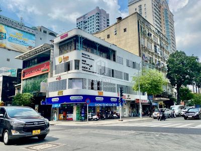 Góc 2mt - hai bà trưng, q1 ngay nhà hát thành phố