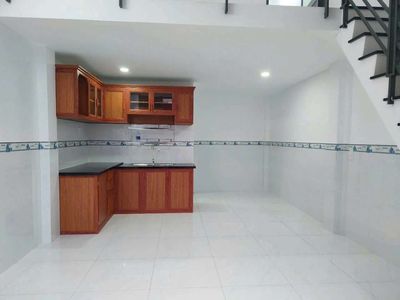 Nhà nhỏ cho gđ nhỏ dt 4,5x6m 1p ngủ ,đs6 p Bình tân,hcm,chỉ 900tr