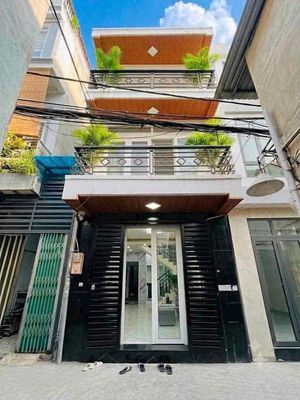Nhà phố hiện đại vị trí đẹp - hẻm thẳng 3,5m bùi văn ba, sổ hồng riêng