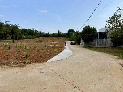 Bán đất ngay Chợ Láng Lớn 5x31m, 80 tc, gần Phú Mỹ, chỉ 4xx triệu