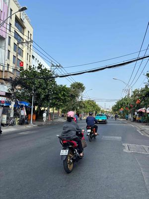 Chính chủ Siêu Hiếm P.Trường Thọ Đất Vuông Vức Gần Ga Metro