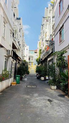 4,5m 18m, 4 phòng ngủ, nhà 2 tầng, Gò Vấp, hẻm nhựa thông, chỉ 5.x t