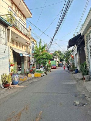 Bán lô đất gần trung tâm hành chính dĩ an bình dương