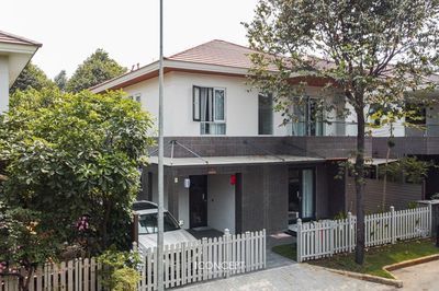 Cho thuê tòa nhà mặt tiền trương gia mỗ full nội thất quận 2 — ảnh 1