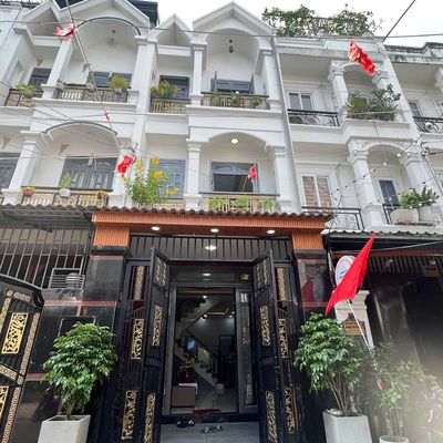 Nhà đẹp Tx22- ngay chợ Minh Phát- nhanh mới còn