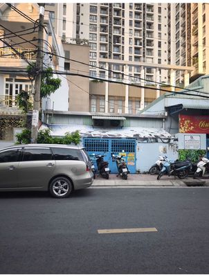 Hiếm! Cấp 4 Tiện xây Biệt Thự, MT đường số 34 khu Bình Phú 1 Quận 6 — ảnh 1