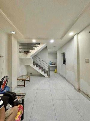 Nhà sát hxh-lạc long quân-tân bình-29m2-nhỉnh 2 tỷ