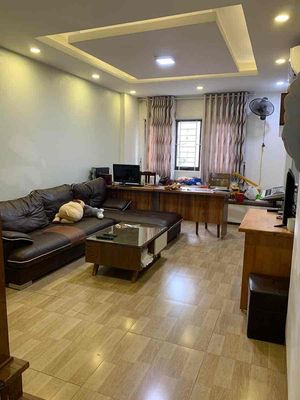 Chính chủ cho thuê nhà Hoàng Hoa Thám Ba Đình 50m 5 tầng 4PN 14 triệu — ảnh 1