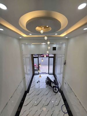 Nhà đẹp mtkd lý chiêu hoàng bình phú 4x20m 5 tầng 8pn