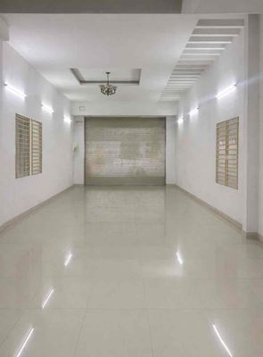 Cho thuê nhà mặt tiền đường cách mạng tháng 8 gần ngã 4 cồn khương — ảnh 1