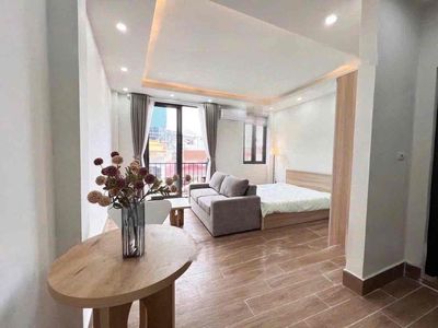 Căn Hộ Ban Công Full Nội Thất ngay ĐH_Kinh Tế UEH_ Vạn Hạnh Mall — ảnh 1