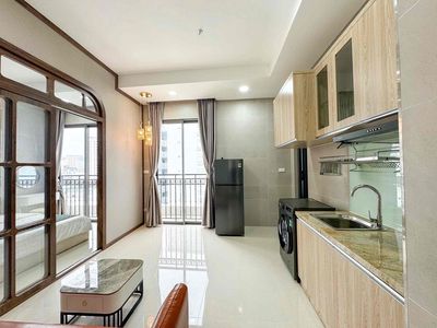 Căn hộ 1 phòng ngủ, hầm xe, thang máy, bảo vệ, Full nội thất, Bancony — ảnh 1
