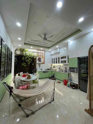 Nhà chủ xây tâm huyết KDC Tên Lửa, DT: 5x19m 3.5Tấm Giá: 11T