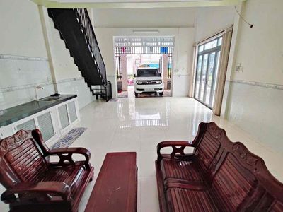 Cho thuê nhà trệt lửng 2pn góc 2 mặt tiền hẻm nhánh ninh kiều 7tr — ảnh 1