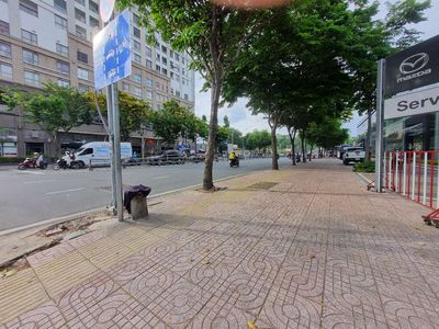 Giá siêu hót gần ngã tư vị trí đẹp mặt tiền hồng hà q.phú nhuận — ảnh 1