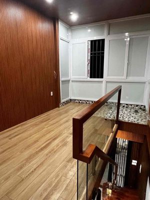 Hiếm ! Căn TT 2 tầng Tân Mai-Oto đỗ cửa-KD-27/43m;2N;2VS