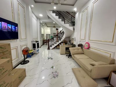 Hxh ngủ nhà-đẹp ở ngay-61m2-3tầng-4pn-phạm văn chiêu gv-chỉ 7tỷ4 tl