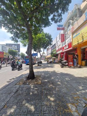 Giảm 2 tỷ còn 18,5 tỷ, nhà 2 mặt tiền Nguyễn Oanh, p10, dt 4x25m,3 tấm — ảnh 1