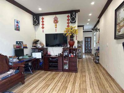 Bán nhà rẻ Vị trí Tốt. — ảnh 1
