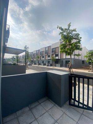 Cho thuê lâu dài k home New City. 3pn, 3wc, full: 8,5 triệu