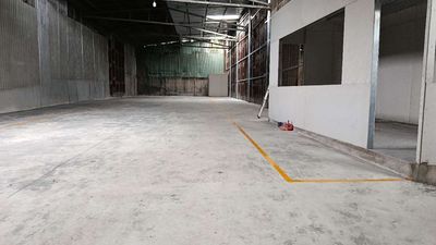 Kho xưởng 272m hiệp bình 3 pha tải lớn gần ql 13 có văn phòng