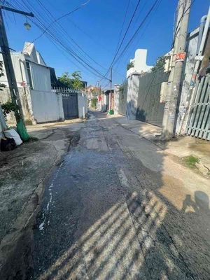 Bán nhà ngon đường thông ô tô An Hoà sổ riêng độc nhất một căn đất rôn