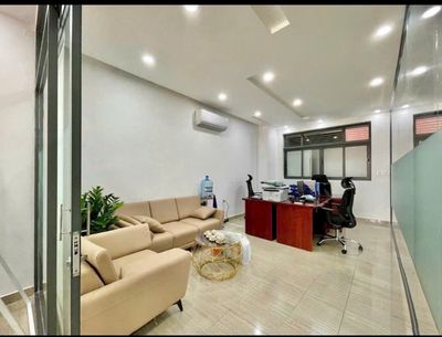 Cho thuê văn phòng tầng trệt ngang 7mx20m KDT Vạn Phúc City giá 16tr — ảnh 1