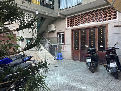 Cho thuê biệt thự sân vườn kinh ngay gò vấp – ngang 11m cực hiếm — ảnh 1