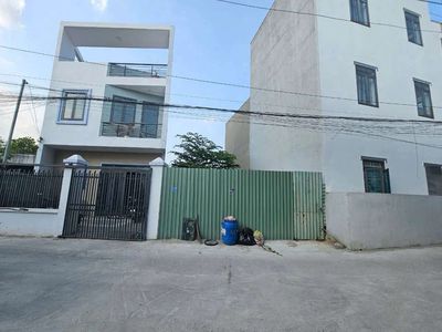 Đất gần BigC GO Dĩ An, phường Dĩ An , TP Dĩ An — ảnh 1