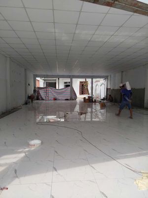 Cho thuê nhà nguyên căn 10x40 mặt tiền đường bình long 45 tháng