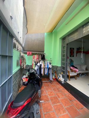 Nhà đối diện lotte nguyễn văn lượng — ảnh 1