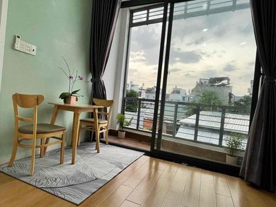 Ngoan xinh iu Nguyễn Thị Định đang chờ các trai xinh gái đẹp đến đón — ảnh 1